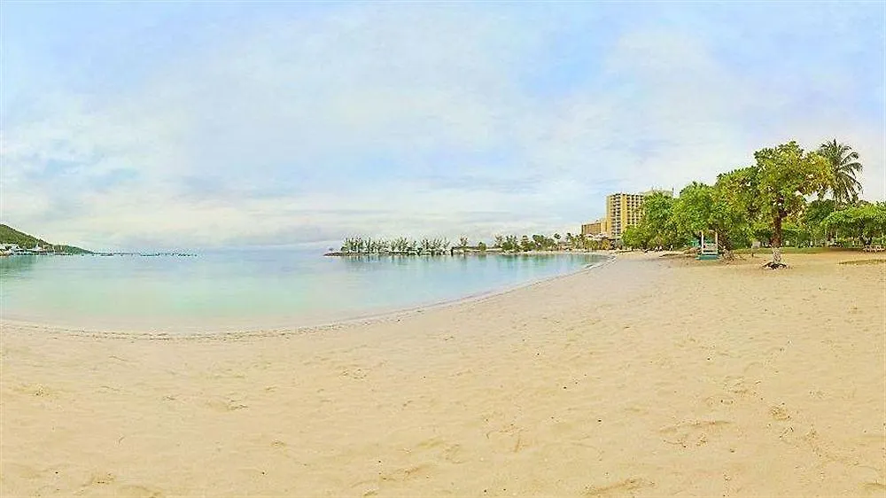 Hotel Rooms On The Beach Ocho Rios