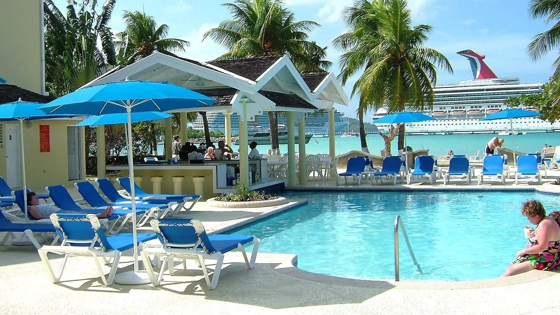 Rooms On The Beach Ocho Rios location